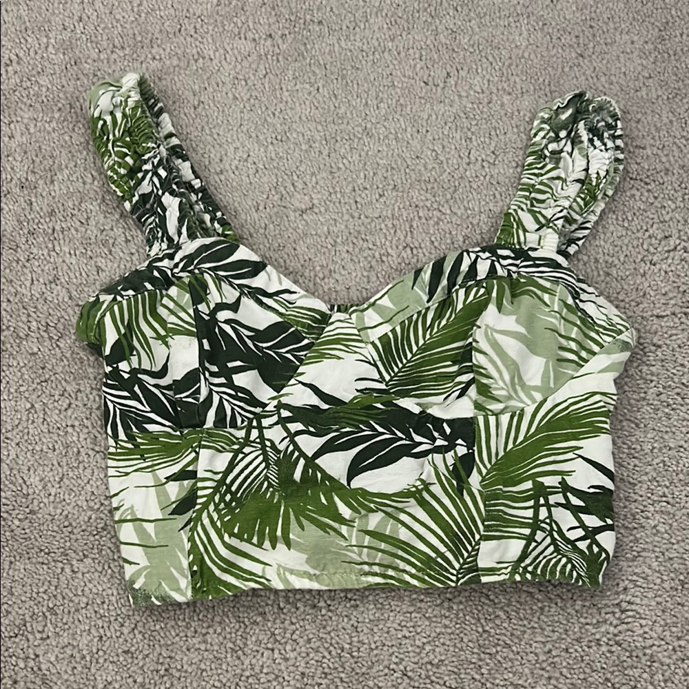 Fun & Flirt Green Sleeveless Crop Tank Top